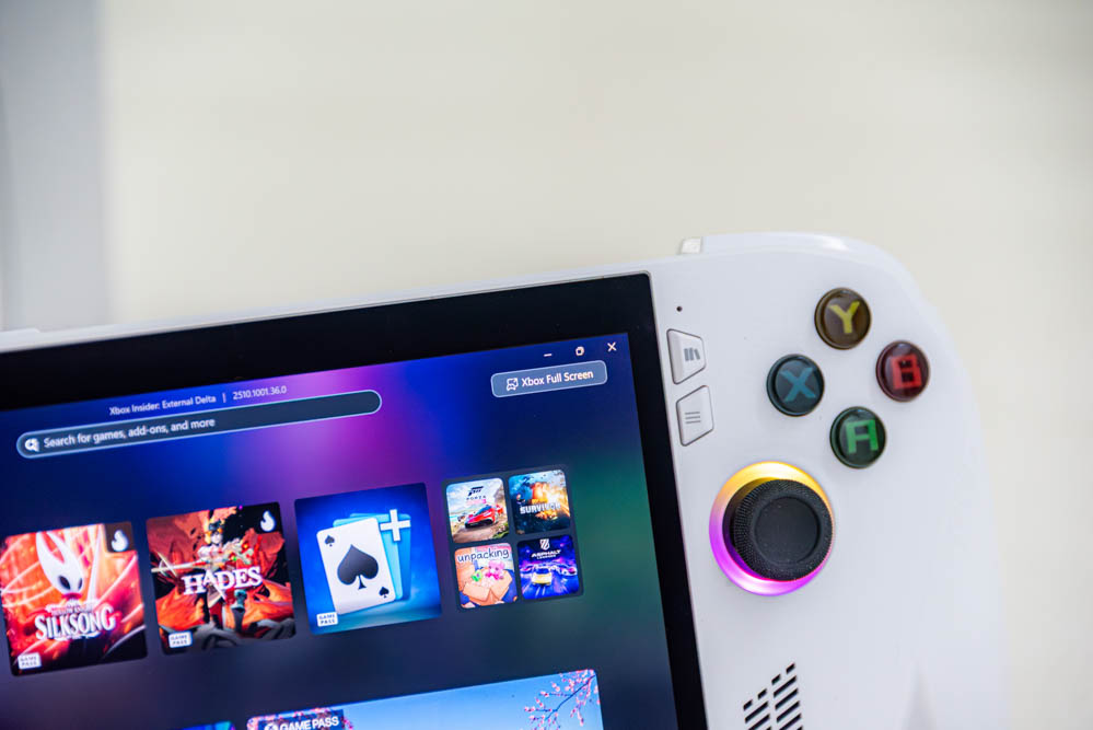 ASUS chính thức ra mắt ROG Xbox Ally và Xbox Ally X - Máy chơi game cầm tay ROG Xbox đầu tiên tại Việt Nam