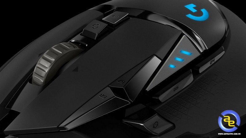 nút DPI trên Logitech G502 HERO