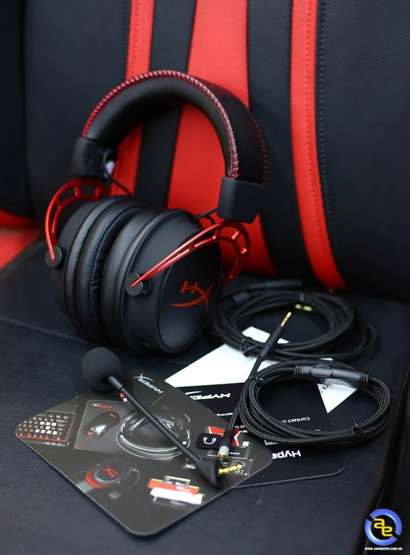 HyperX Cloud Alpha